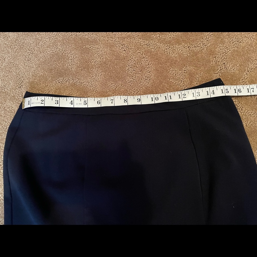 NAVY BLUE LINED PENCIL SKIRT - Picture 9 of 10